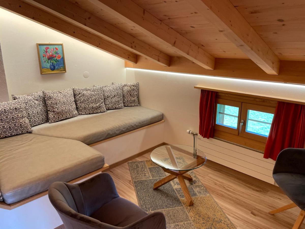 Alpenchalet Weidhaus Gstaad: Versatile Alpine Lodging Options Exterior photo
